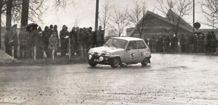 Tadeusz Dębowski i Włodzimierz Krzemiński – Renault 5 Alpine.